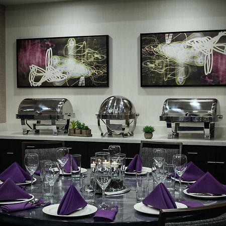 Courtyard By Marriott קורבליס מראה חיצוני תמונה