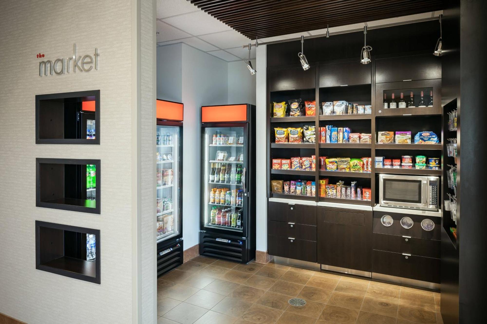 Courtyard By Marriott קורבליס מראה חיצוני תמונה