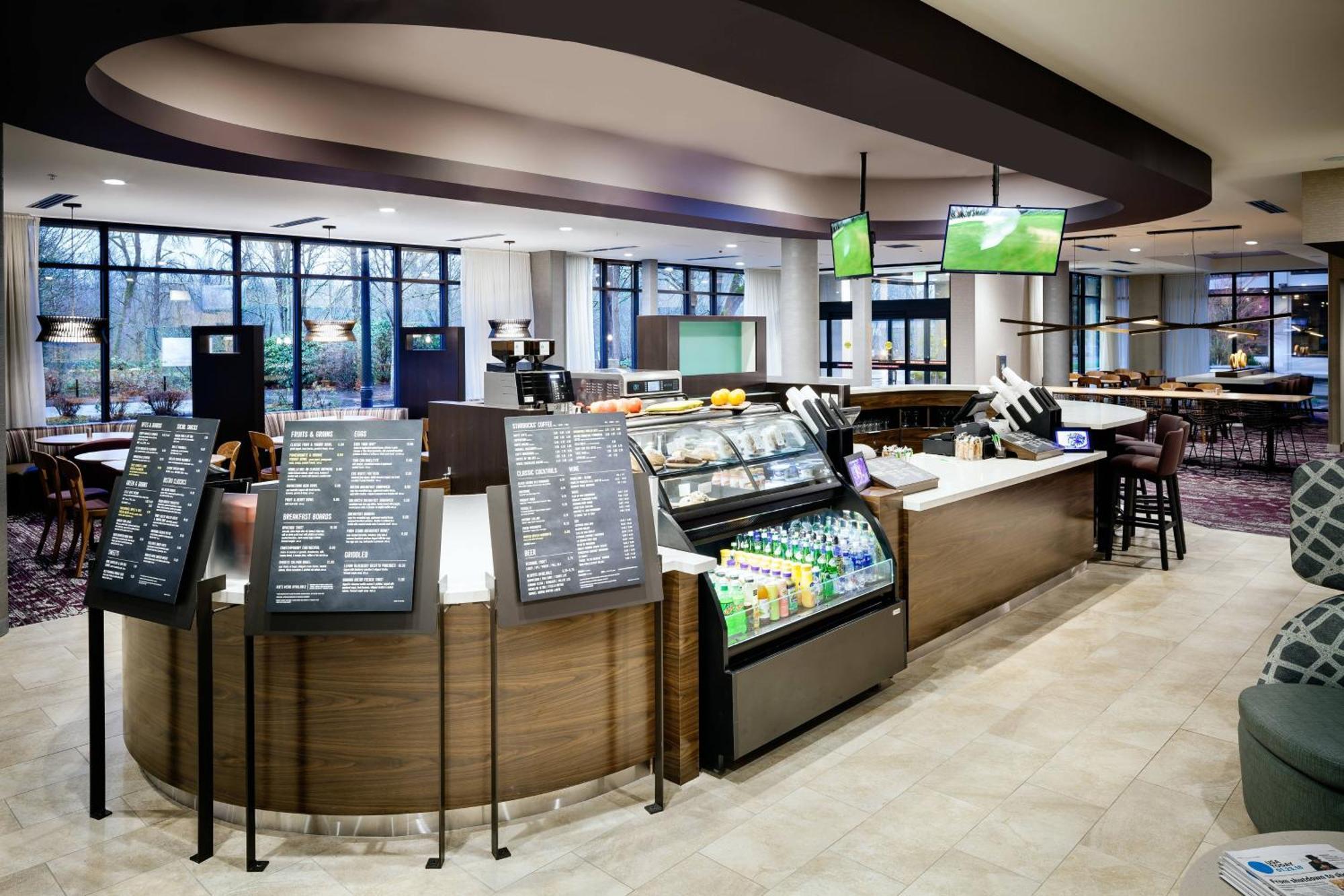 Courtyard By Marriott קורבליס מראה חיצוני תמונה