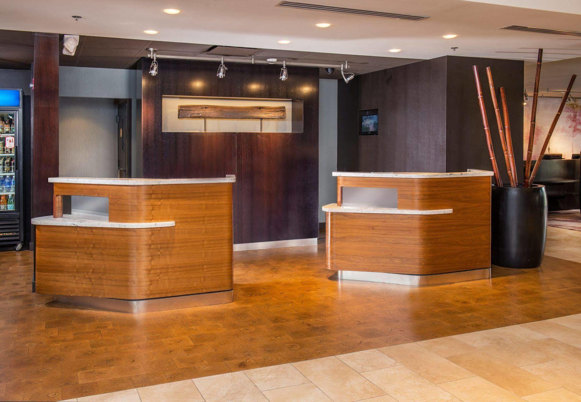 Courtyard By Marriott קורבליס מראה חיצוני תמונה